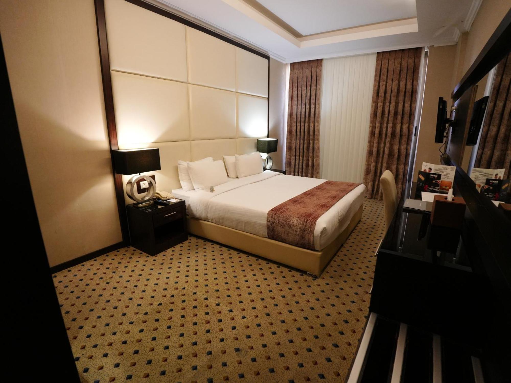 Canyon Hotel Erbil Extérieur photo