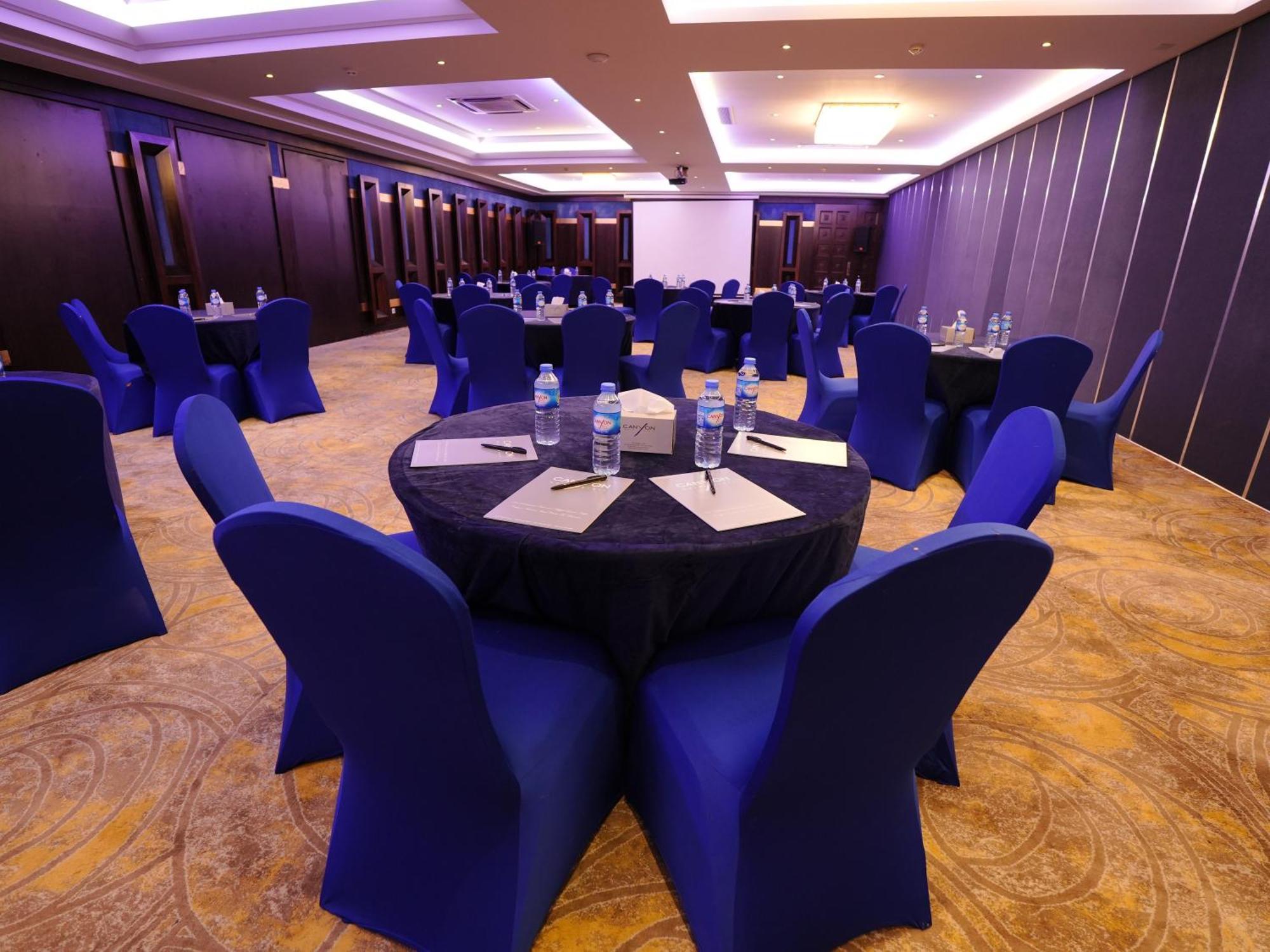 Canyon Hotel Erbil Extérieur photo